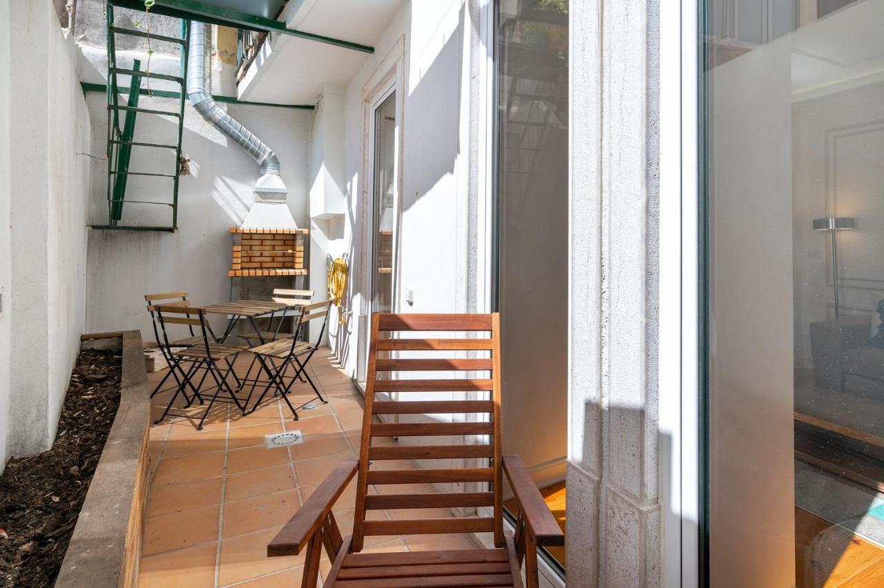 Whome | Great Location & Large Family Apartment W/Patio Lisboa Екстериор снимка